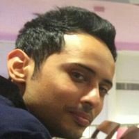 Armin Mokhtarian的照片