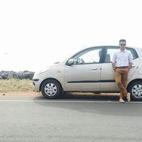 Abshar AbdulazEez's Photo