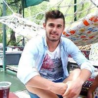 Selim Ekşioğlu的照片