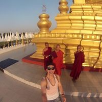 Fotos de Yanis Mellatum