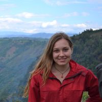 Stephanie Tradt的照片