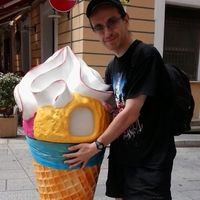 Titus Constantinescu的照片