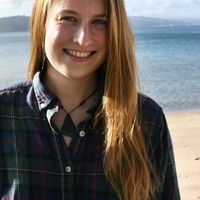 Caroline  Lowe的照片