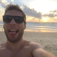 Uriel Sabah的照片