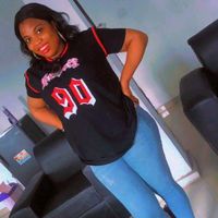 Banabas Bisola的照片