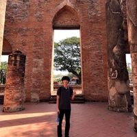 YUSAKU NARA的照片