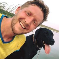 Aleksei Kulikov的照片