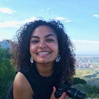 Victoria Valderrama的照片