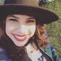 Déborah Andrade的照片