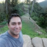 Gabriel Gaitán的照片