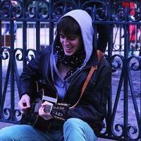 Charlie Guirlet的照片