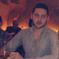 Julian Madwar的照片