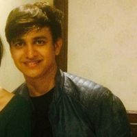 Krishna Agrawal的照片