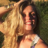 Hélène  Corbie's Photo