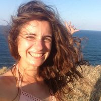 Zori Tomova的照片