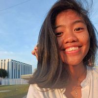 Isdiyanah Puteri's Photo