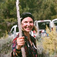 Emily Scott的照片