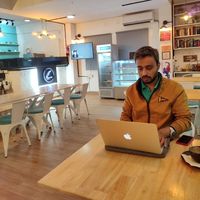 Absolute Akki的照片