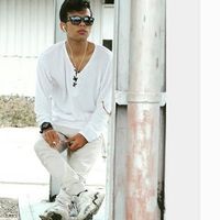 Oufyq Nugros's Photo