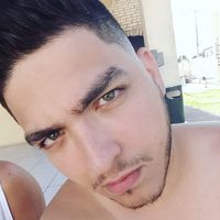 Mateus  Pompeu的照片