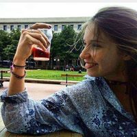 Manon Besson's Photo