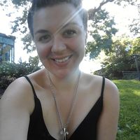 Emma Carter的照片