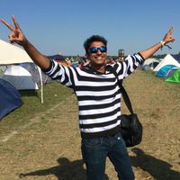 Santosh Stephen的照片