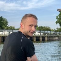 Dima Kvasnetskyy的照片