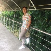 Óskar Real的照片