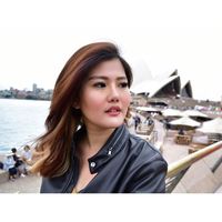 Carolina Apriyani's Photo