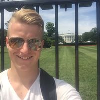 Lukas Nebraska的照片