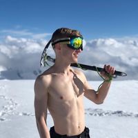 Eugene Chesnokov的照片