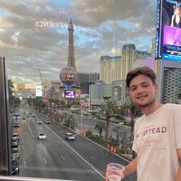 Oscar Knowles's Photo