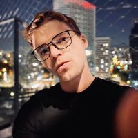 Vlad Guyvoronski的照片