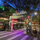 Fiesta En Provenza o Comuna 13? 💃🏼's picture