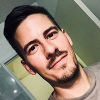 Christopher Hennig的照片