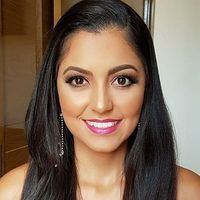 Débora Microni Soares's Photo