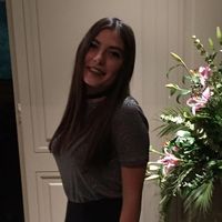 Ceren Bayrak的照片