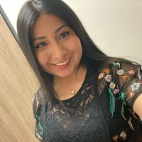 Lady Laura Tavara's Photo