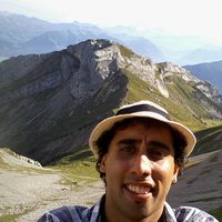 Daniel Alberto Falcón的照片