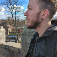 Gweir Glewwe's Photo