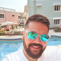 Karan Mehta的照片