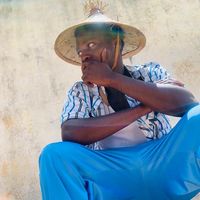 Salifu Gaye的照片