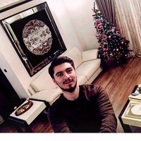 Öge Özçınar的照片