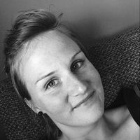 Abigail Simpson的照片