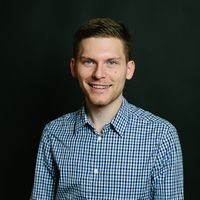 Michael Novi的照片