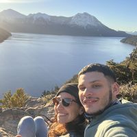 Valeria Flores's Photo