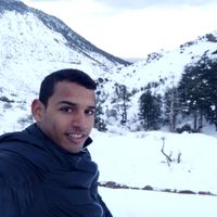 Azeb El-Hocine的照片