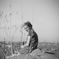 Caroline Bertram的照片