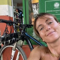 Robertina  Csiszar的照片